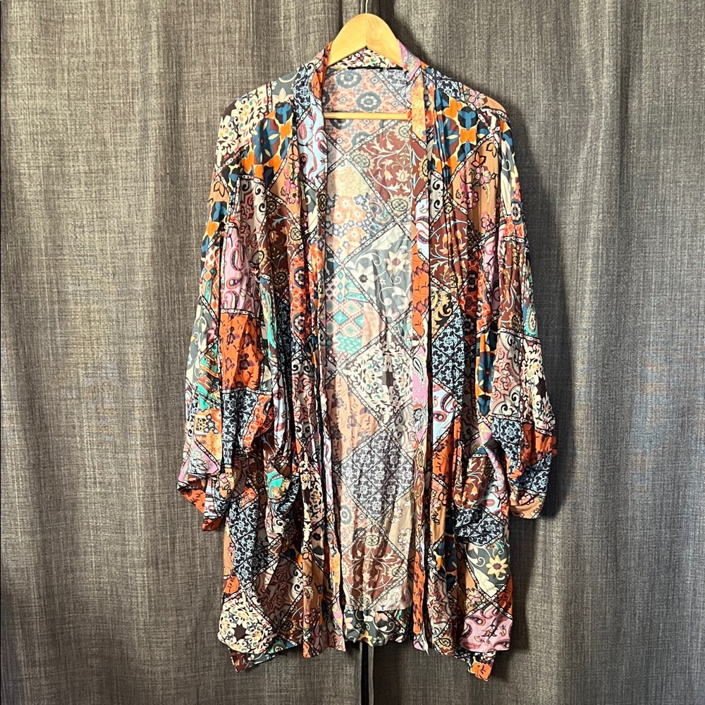 Colorful kimono duster size 1X with pockets